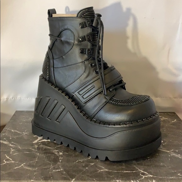 Stomp13 - Picture 7 of 14